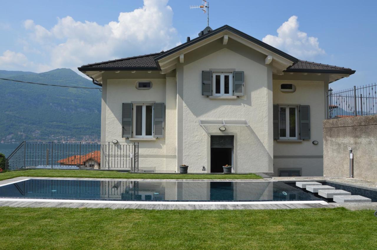 Lescen White Residence - Swimming Pool Lezzeno Bagian luar foto