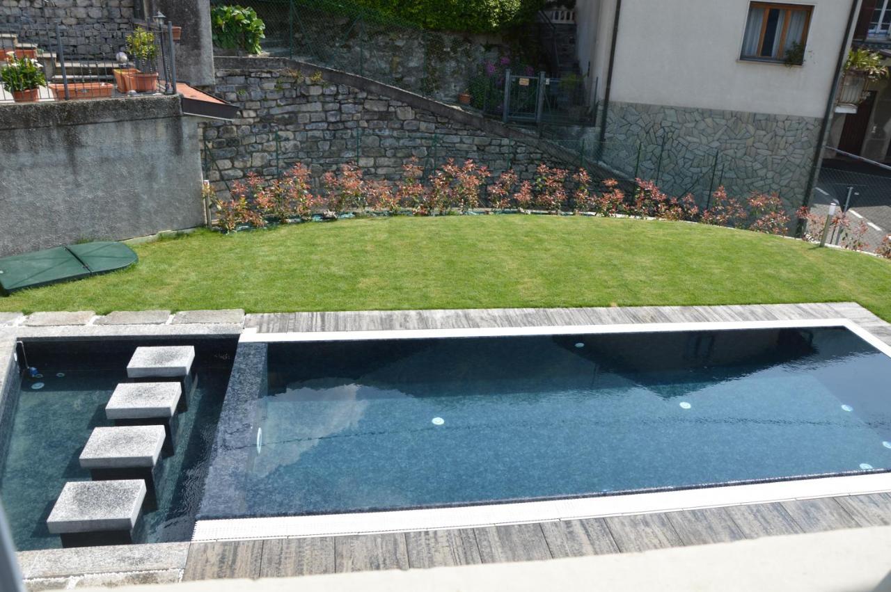 Lescen White Residence - Swimming Pool Lezzeno Bagian luar foto